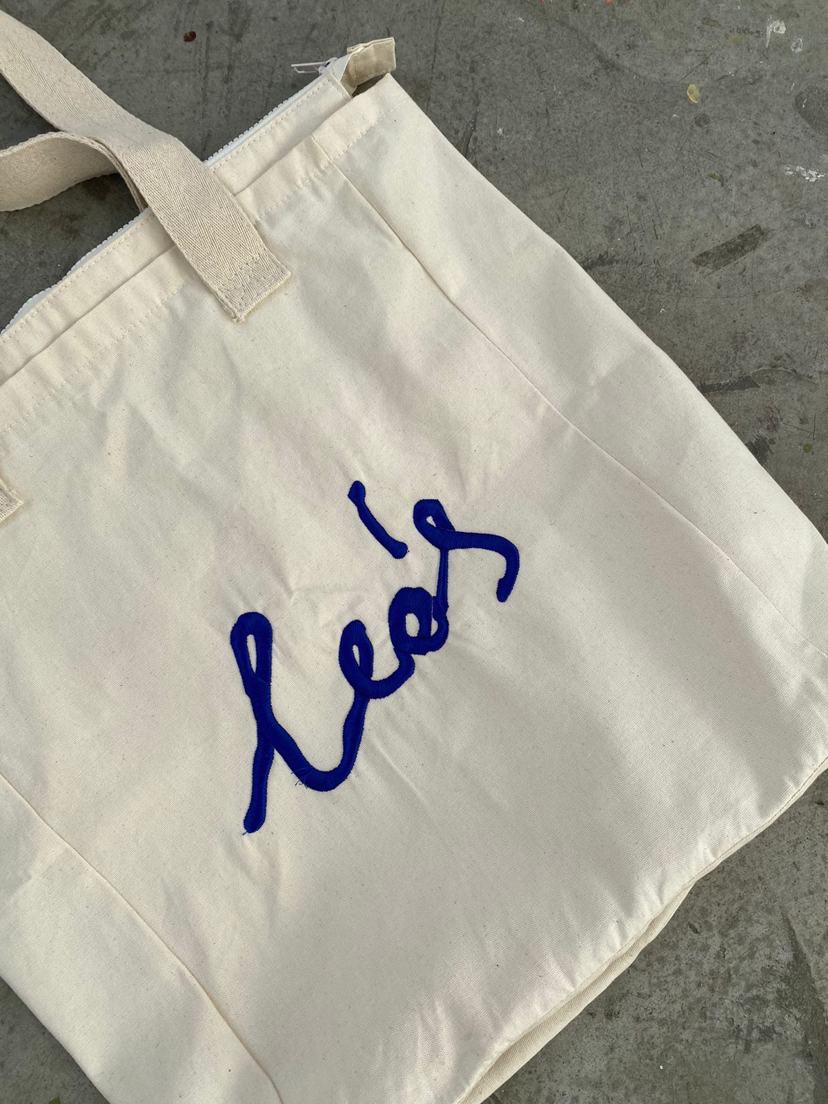 WINE TOTE