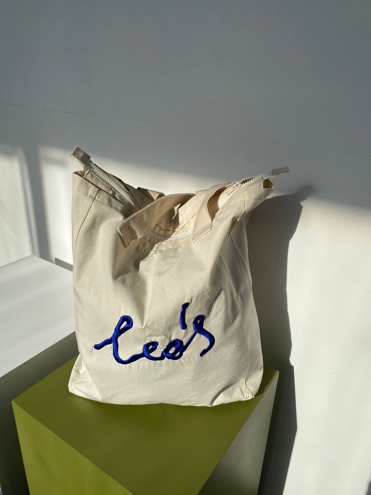 WINE TOTE