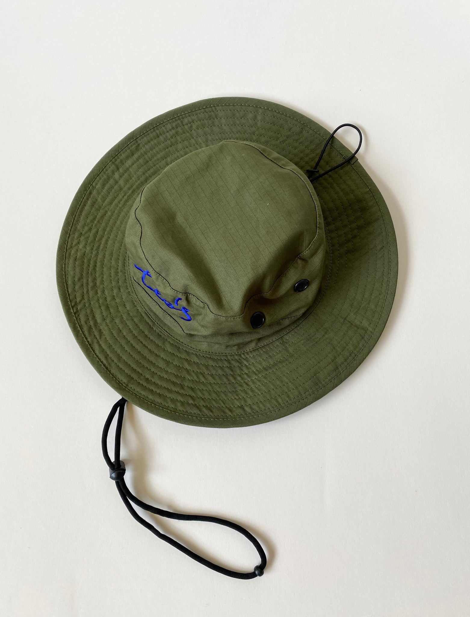 OUTDOOR HAT